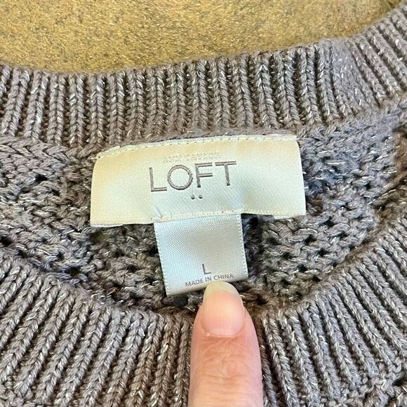 Loft Women’s Gray Metallic Open Knit Crew Neck Pullover Sweater Large - Picture 8 of 9